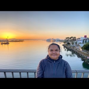 Meet your Posher, Chona